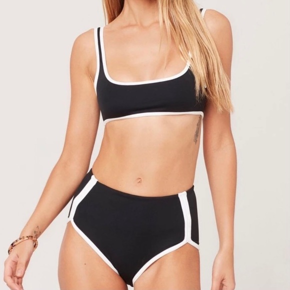 L*Space bikini set. Medium top and small bottom - Picture 2 of 4